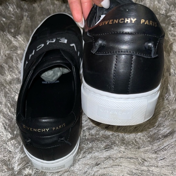 GIVENCHY Paris Urban Street Black Low top size 42 US9 - Picture 7 of 8